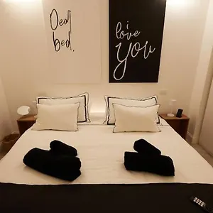 https://apt-casa-navigli.italymilanhotels.net
